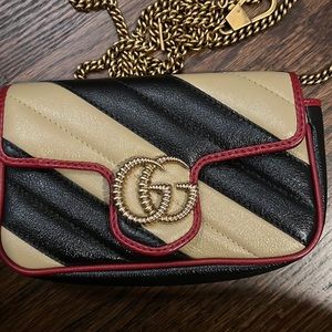 GG Marmont super mini bag